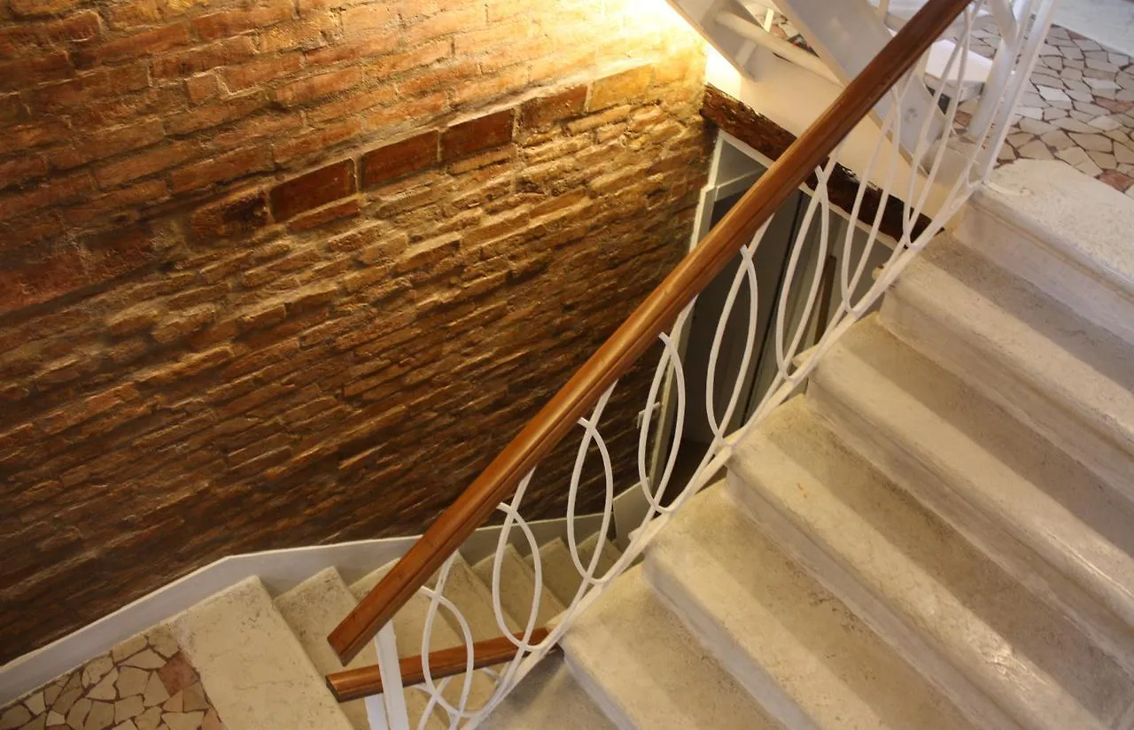 Hotel A Casa Di V-Ale Treviso 3*,  Italien